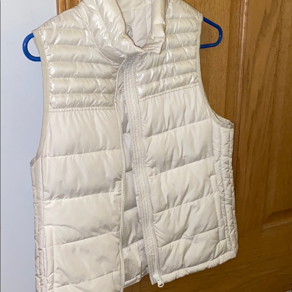 American Eagle Vest